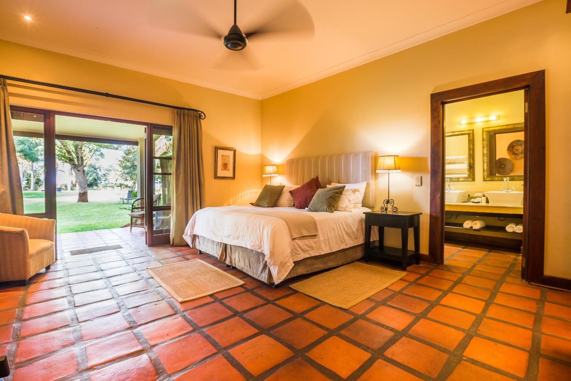 Sondela Nature Reserve & Spa Country House Бела Бела Стая снимка