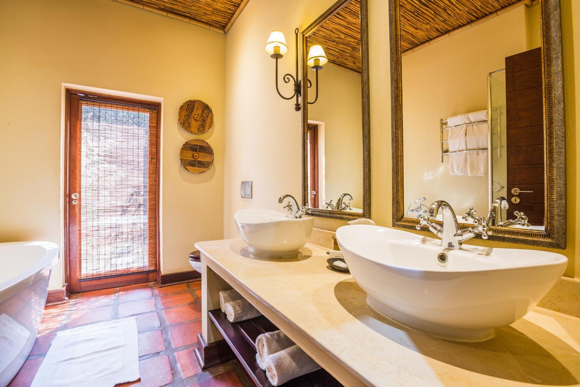 Sondela Nature Reserve & Spa Country House Бела Бела Стая снимка