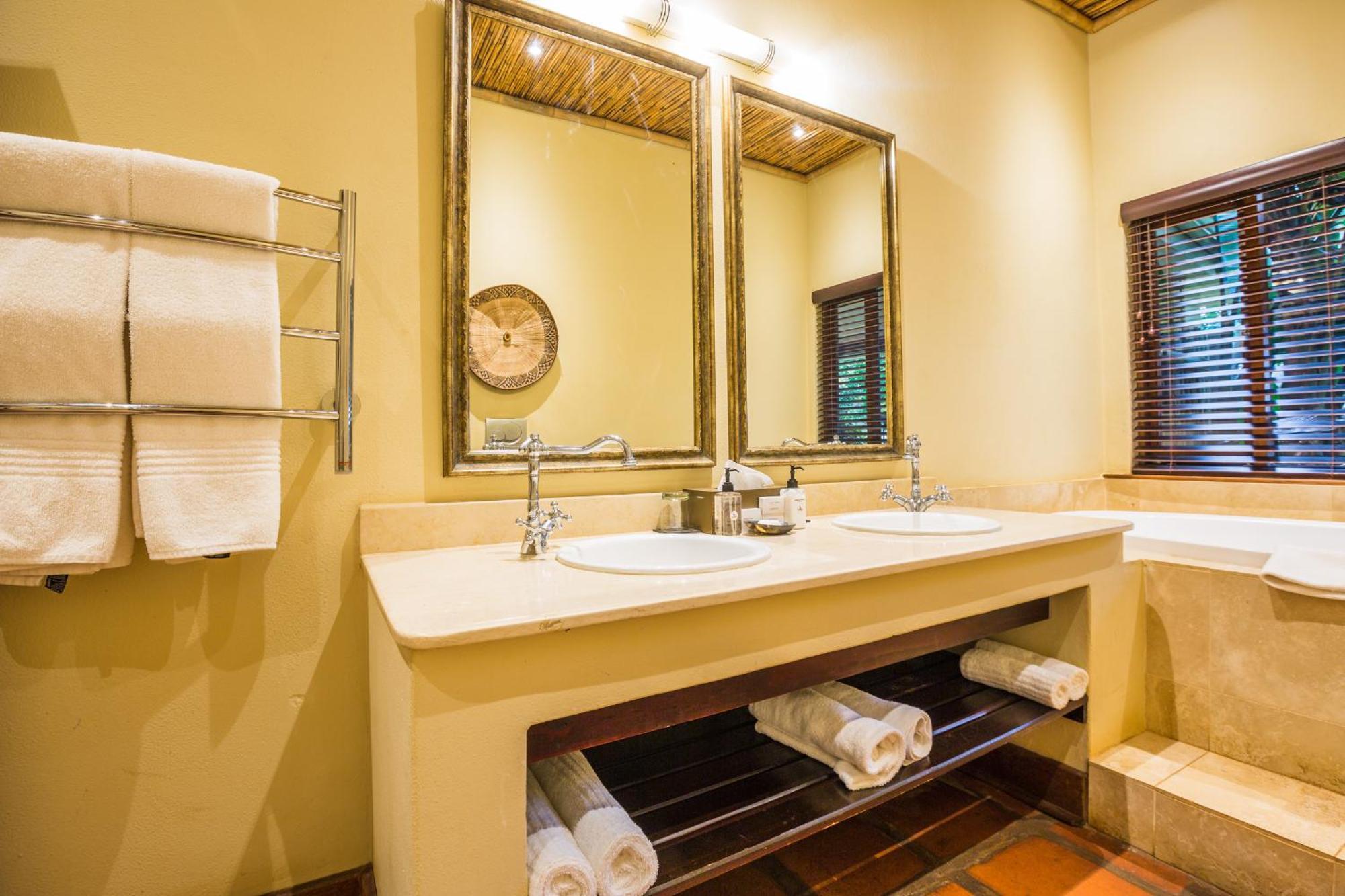 Sondela Nature Reserve & Spa Country House Бела Бела Стая снимка